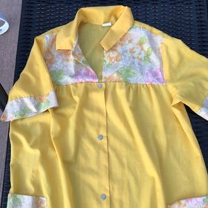 Vintage Yellow Floral Button Up Art Smock Moo moo